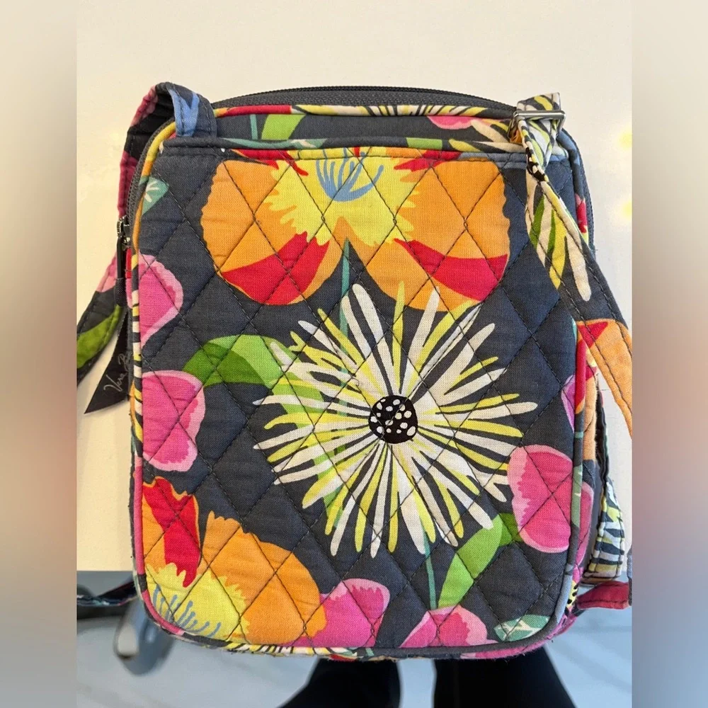 Vera Bradley crossbody bag gray floral bright adjustable straps